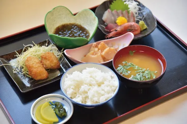 盛り合わせ定食